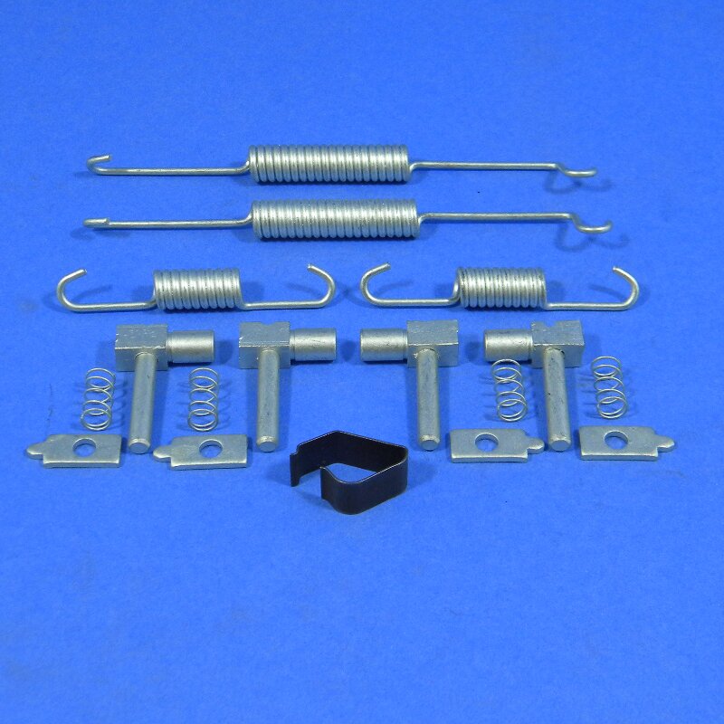 Montagesatz für Bremsbacken hinten mit Bremsversteller Trabant 601